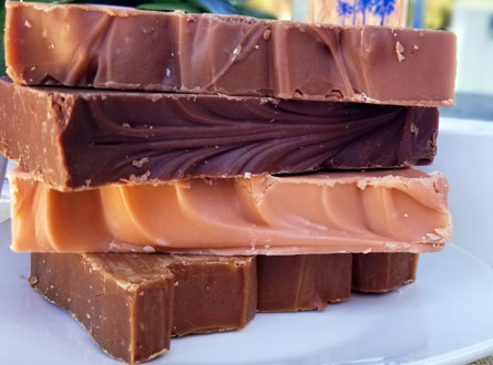 Buy 3 pieces of fudge get 1 free